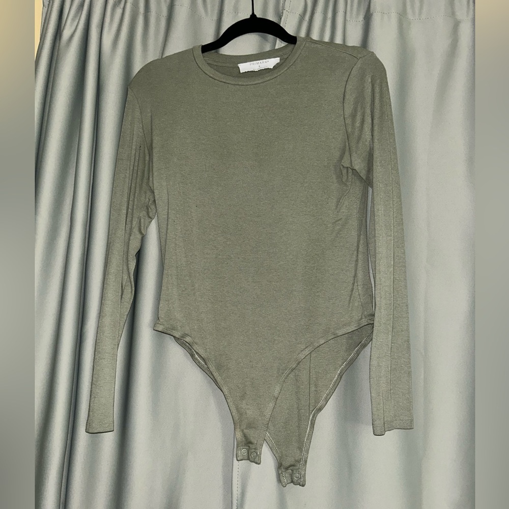 Primark Sage Green Crew Neck bodysuit